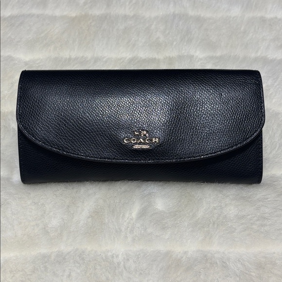 Coach Handbags - 🔥🔥🔥Coach Midnight Black Leather Clutch🔥🔥🔥